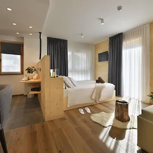 https://hotel-valtellina.it-lombardy.com